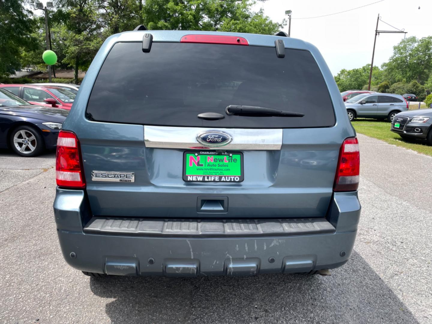 2012 BLUE FORD ESCAPE LIMITED (1FMCU9E77CK) with an 2.5L engine, Automatic transmission, located at 5103 Dorchester Rd., Charleston, SC, 29418-5607, (843) 767-1122, 36.245171, -115.228050 - Photo#5